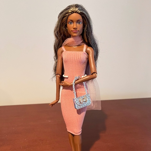 Indira from the Disney The Little Mermaid Ariel Sisters 7-Pack Set, rebodied - Picture 8 of 8